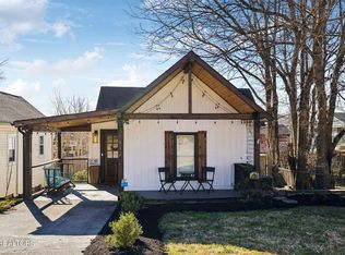 1812 Hoitt Ave, Knoxville, TN 37917