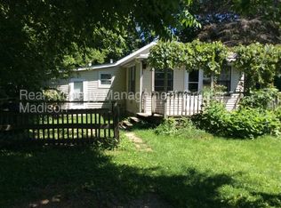 1508 Steensland Dr, Madison, WI 53704