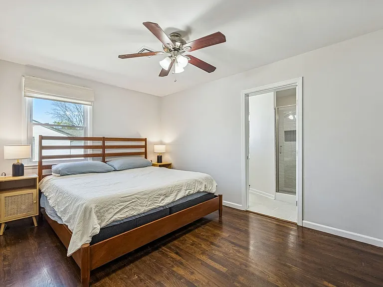 833 Rose Park Dr — Photo 19