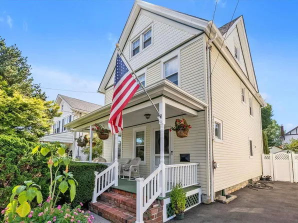 69 Centre Avenue, East Rockaway, NY 11518