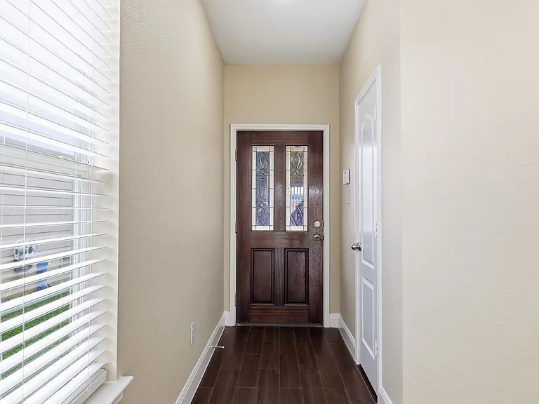 10131 Maple Rnch — Photo 3