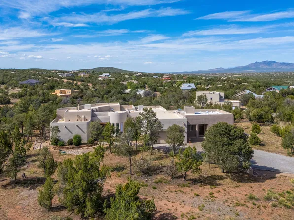26 Kiva Pl, Sandia Park, NM 87047