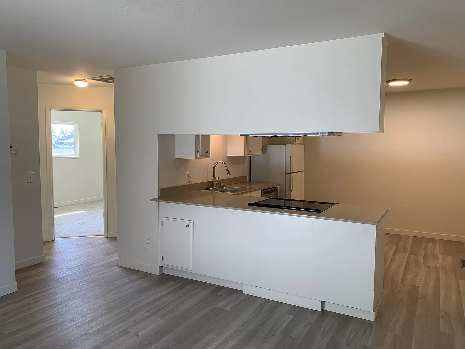 2 bed, 800 sqft, $2,595 — Photo 4
