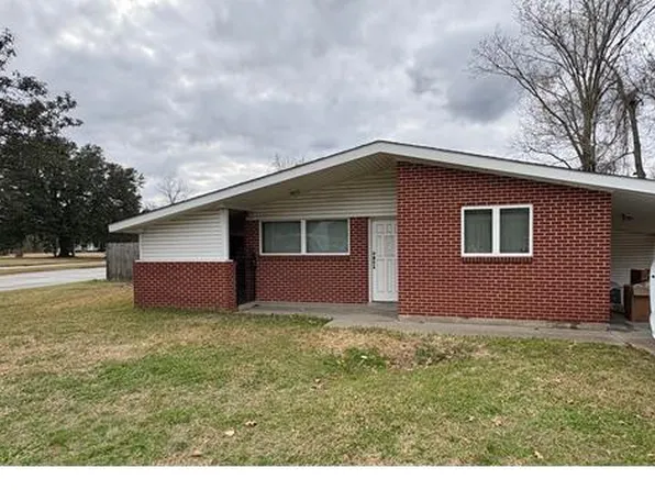 8611 Cedar Glen Dr, Baton Rouge, LA 70811