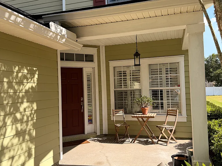 6408 Lavenhorn Ct — Photo 3