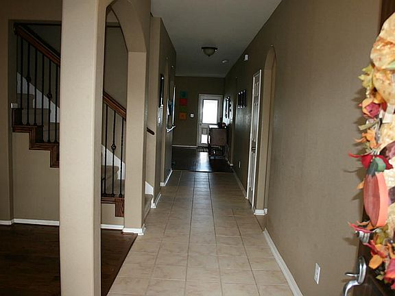 4th image of 4101 Pine Mill Ct