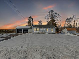 215 N Grand St, West Suffield, CT 06093