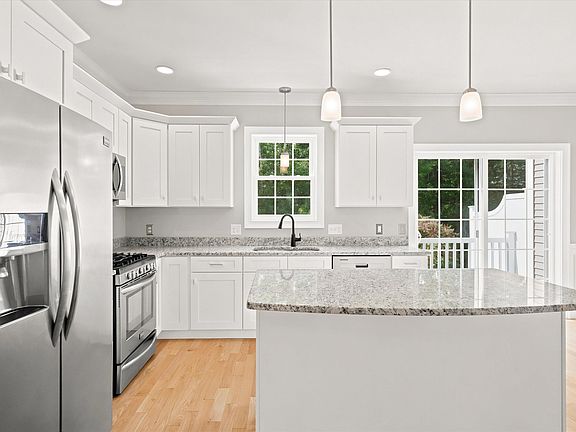 3rd image of 46 Acadia Lane Unit 58