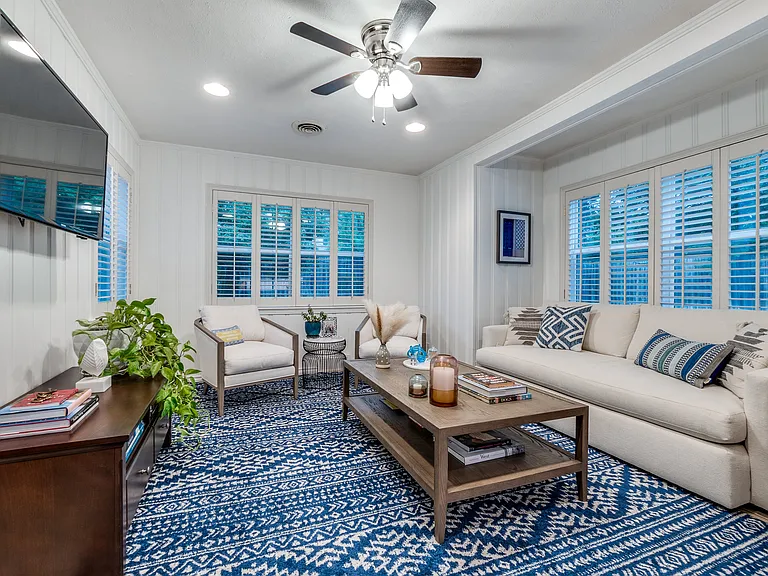 4159 Clover Ln — Photo 11
