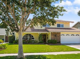 9062 Regatta Dr, Huntington Beach, CA 92646