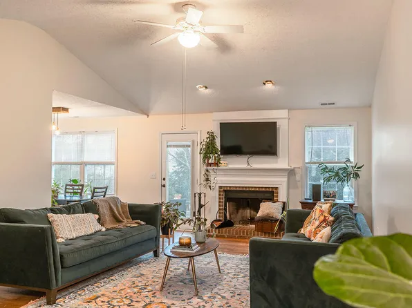 200 Lindell Dr, Apex, NC 27539