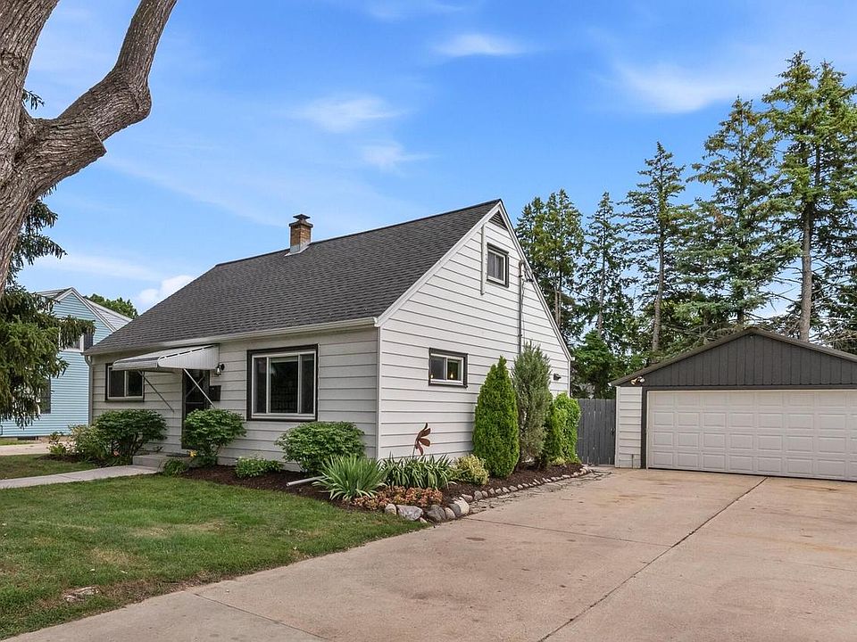 1st image of 1108 4th AVENUE