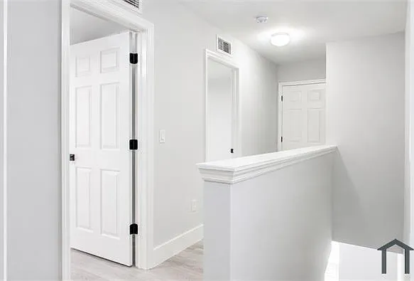 509 SW 27th Ter — Photo 24