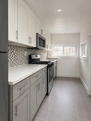 Kitchen, photo 1