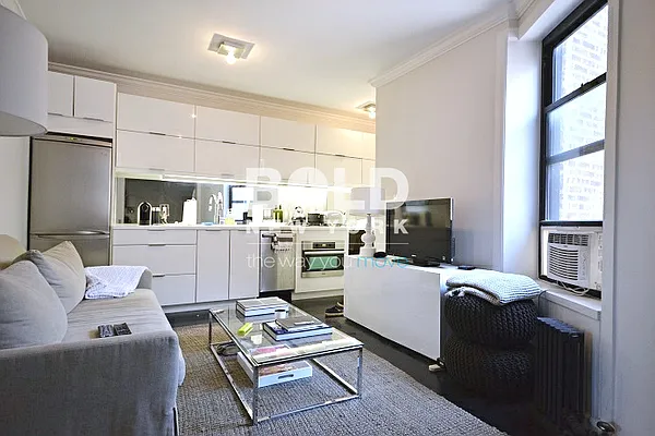 Rented by Bold New York | media 40