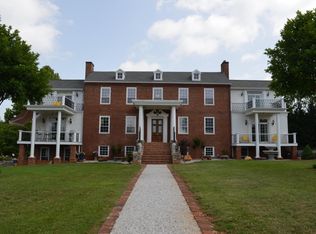 1639 Poteet Rd, Wirtz, VA 24184