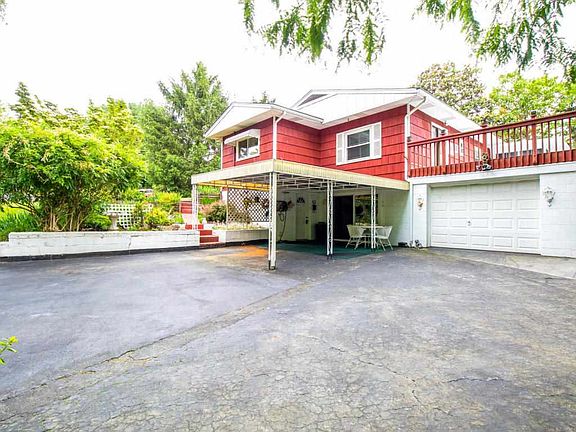 5th image of 1105 Lakeshore Dr