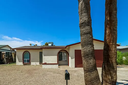4810 W Desert Cove Ave Photo 1