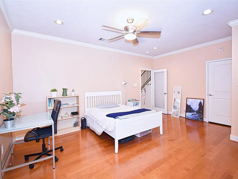 2406 Dorrington St #C — Photo 4