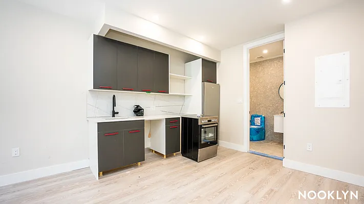 Rented by Nooklyn NYC LLC | media 26