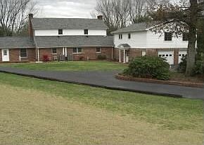 2nd image of 1706 Southwest Ave