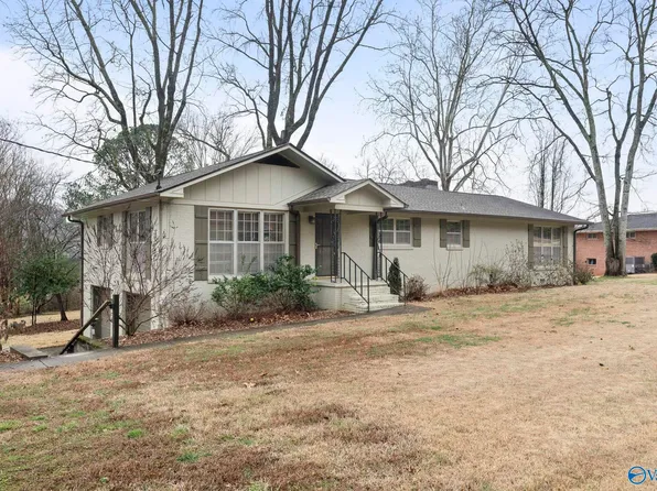 1702 E Stonehurst Dr SE, Huntsville, AL 35801