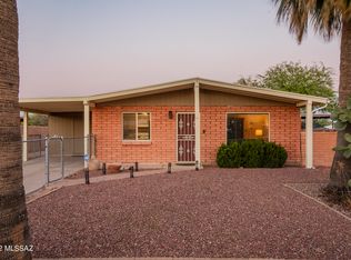 6951 S Terry Ln, Tucson, AZ 85746