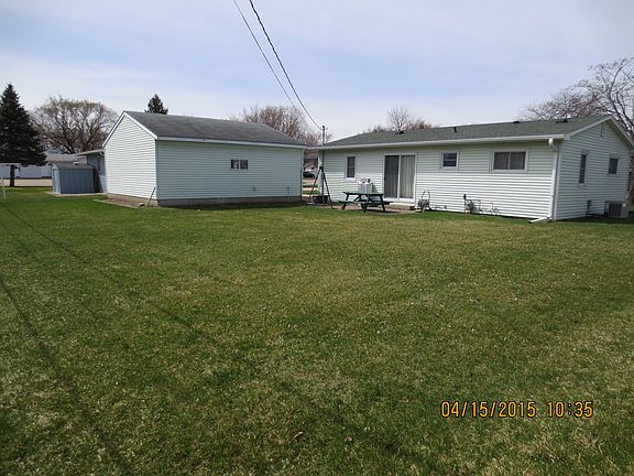 3rd image of 2534 1st Ave W