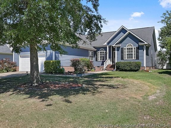 3rd image of 5952 Blue Sky Ln