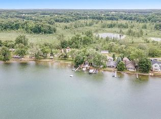 26 Cavanaugh Lake Rd, Chelsea, MI 48118