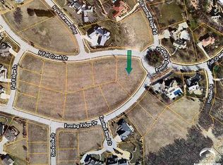 103 N Fall Creek Dr, Lawrence, KS 66049