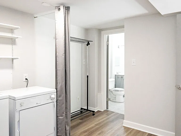 1640 Center Ave #B — Photo 7