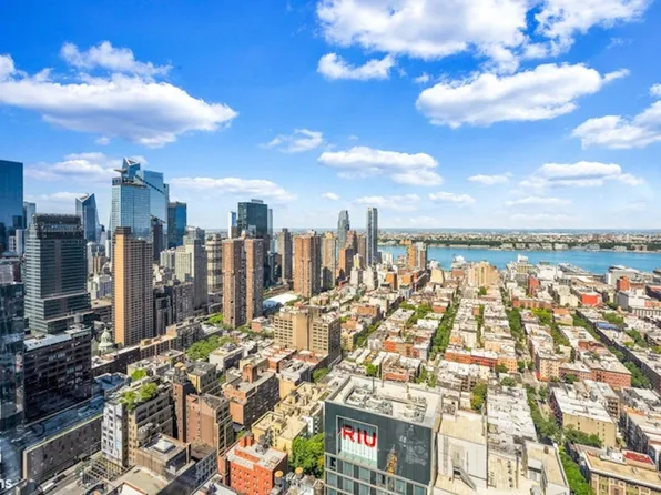 247 West 46th Street image 4 of 9