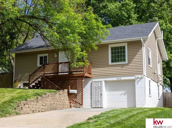 6714 Lake St, Omaha, NE 68104