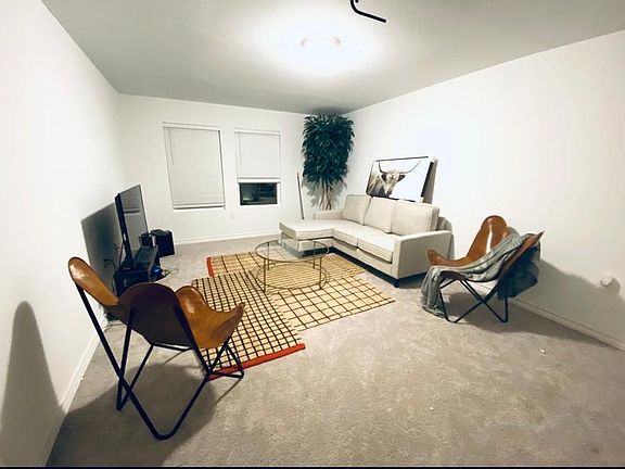 4th image of 6429 Graymont Dr