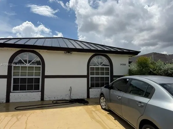 14300 SW 51st St, Miami, FL 33175