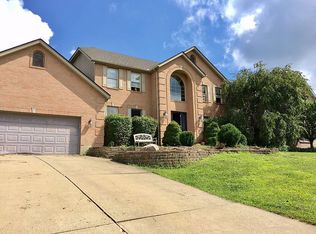 8 Sheila Ct, Hamilton, OH 45013