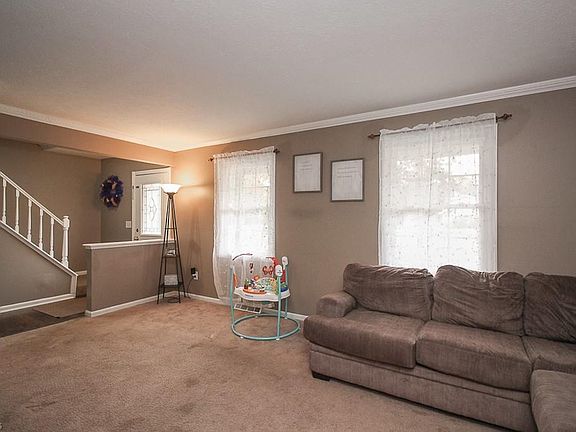 2nd image of 658 Guilford Blvd