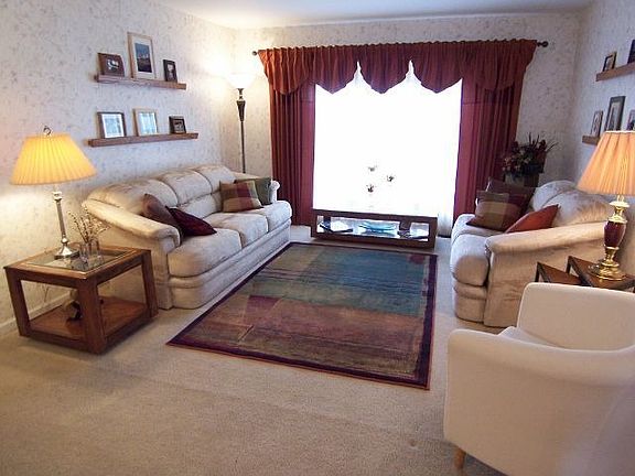 5th image of 848 Lansing Ct