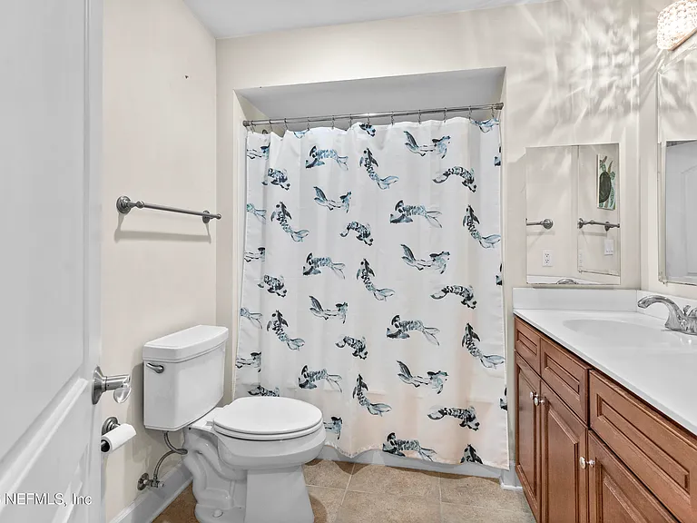 525 3rd St N #301 — Photo 38