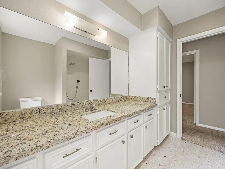 5923 Pebble Springs Dr — Photo 26
