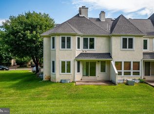 411 Provence Dr, Cherry Hill, NJ 08003
