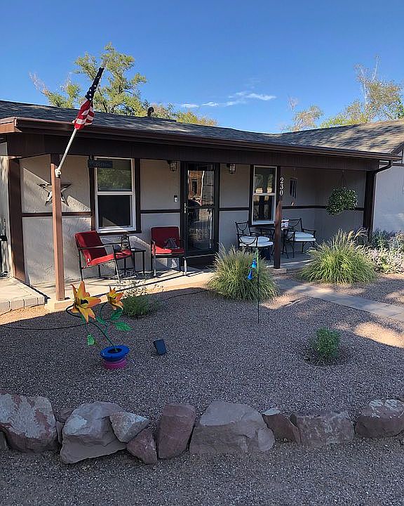 2nd image of 216 Gonzales Ln