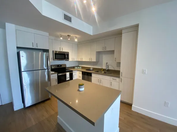 2114 NE 168th St #B1, Miami, FL 33162