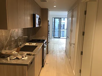 Rented by R New York