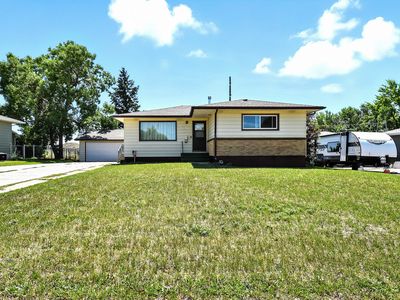 836 29th Ave NE, Great Falls, MT, 59404
