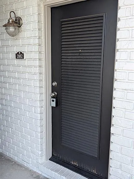 2882 Plaza Terrace Dr #2882 — Photo 1