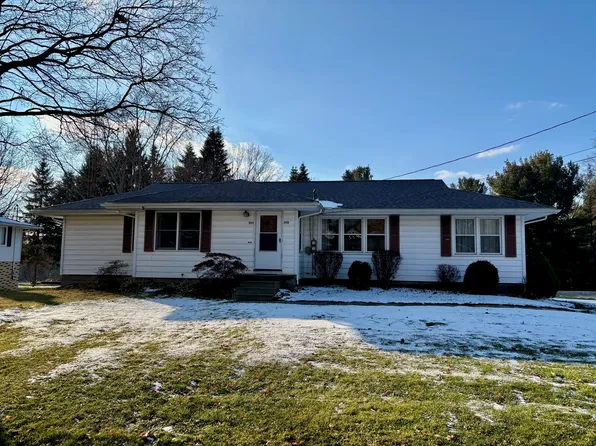 943 McGill St, Orrville, OH 44667