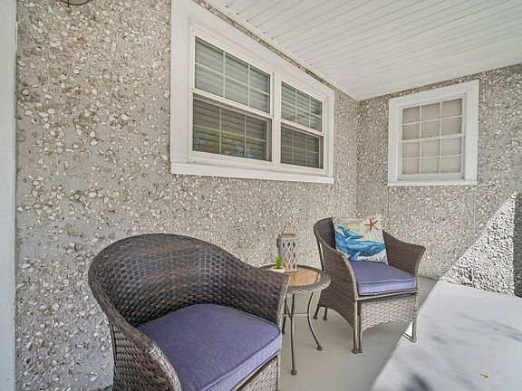 5th image of 511-513 Demere Rd