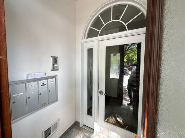 19 S Broadway APT 1